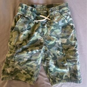 The Children's Place Green Camouflage Cargo Shorts